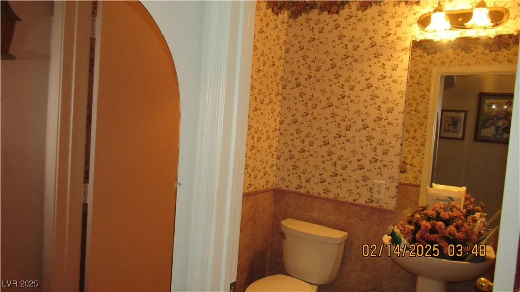 3805 Vidalia, North Las Vegas, NV 89031