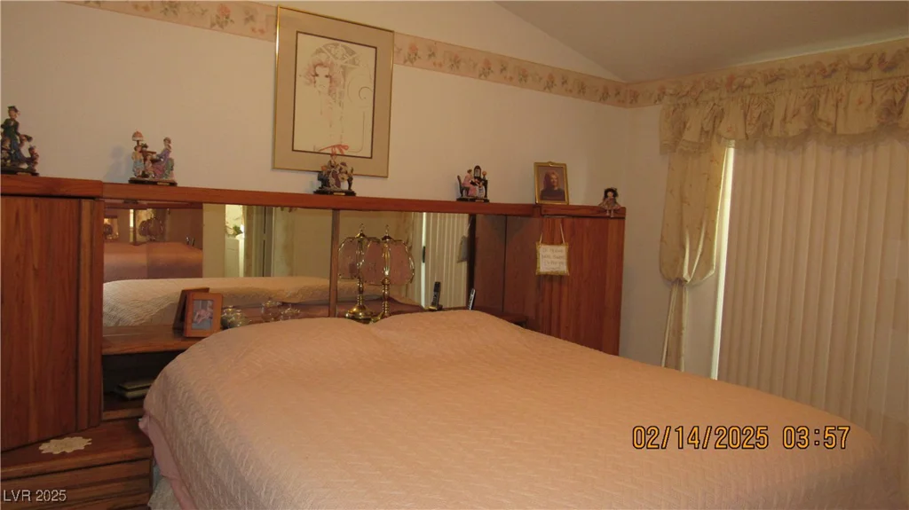3805 Vidalia, North Las Vegas, NV 89031