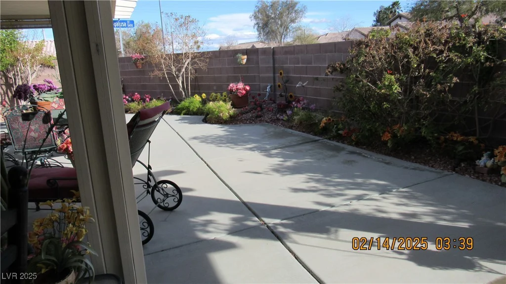 3805 Vidalia, North Las Vegas, NV 89031