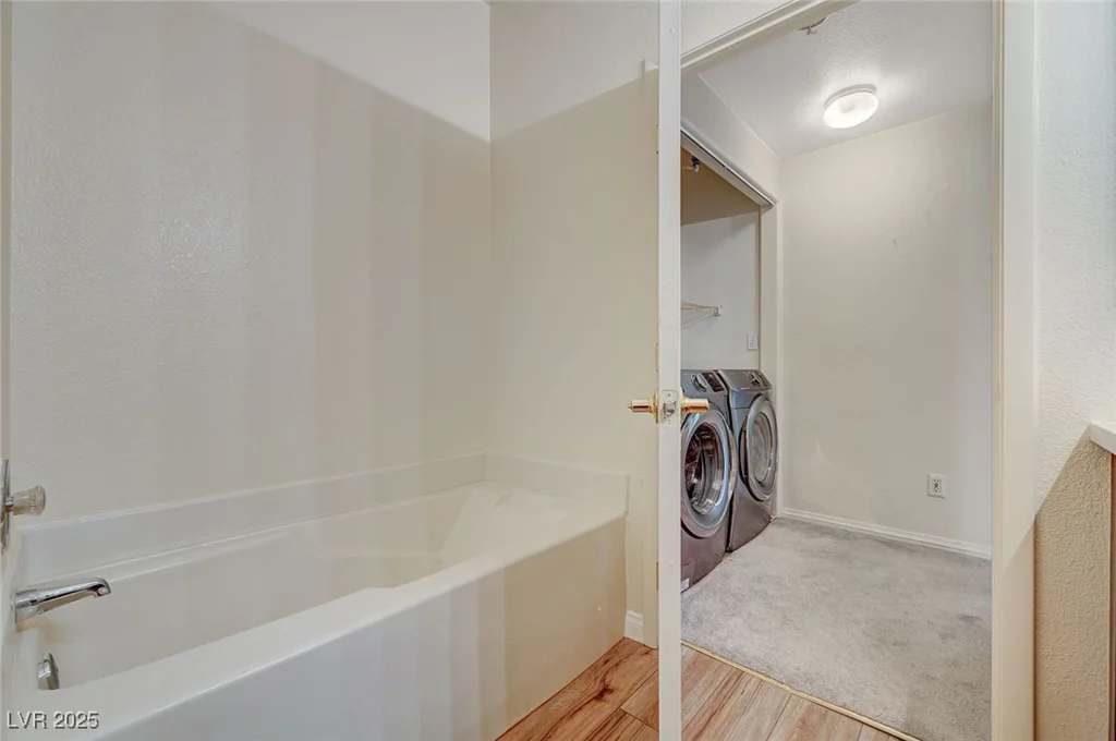 5751 Hacienda, Las Vegas, NV 89122