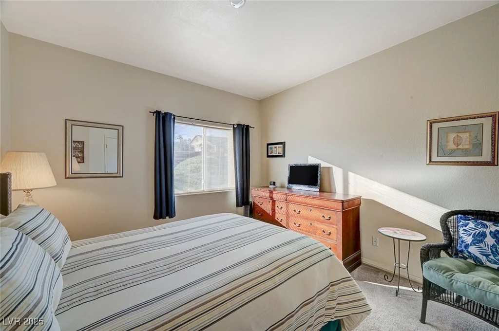 5751 Hacienda, Las Vegas, NV 89122