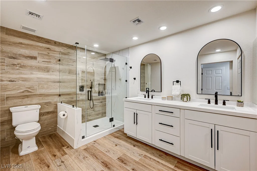 9545 Eagle Valley, Las Vegas, NV 89134