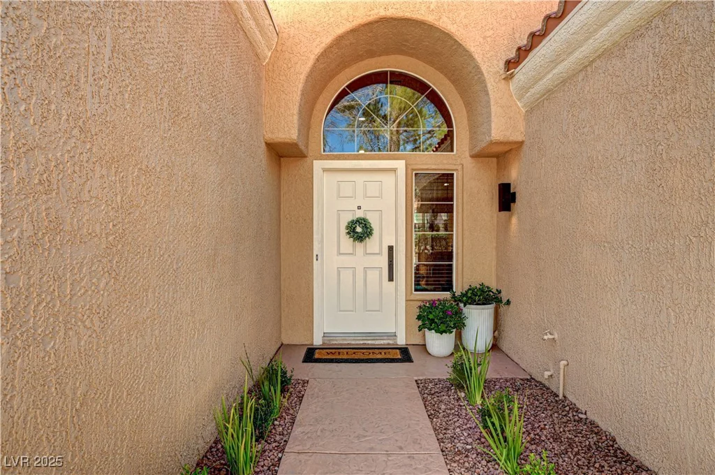 9545 Eagle Valley, Las Vegas, NV 89134