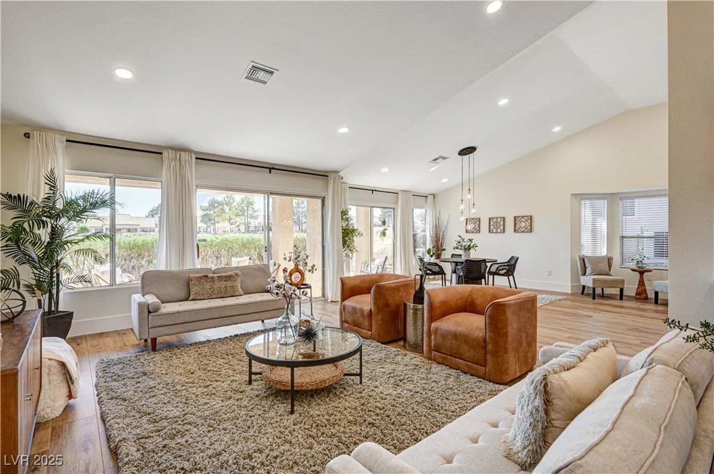 9545 Eagle Valley, Las Vegas, NV 89134