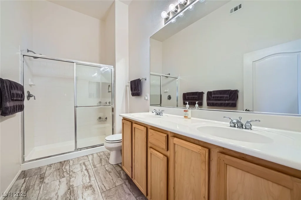3574 Desert Cliff, Las Vegas, NV 89129