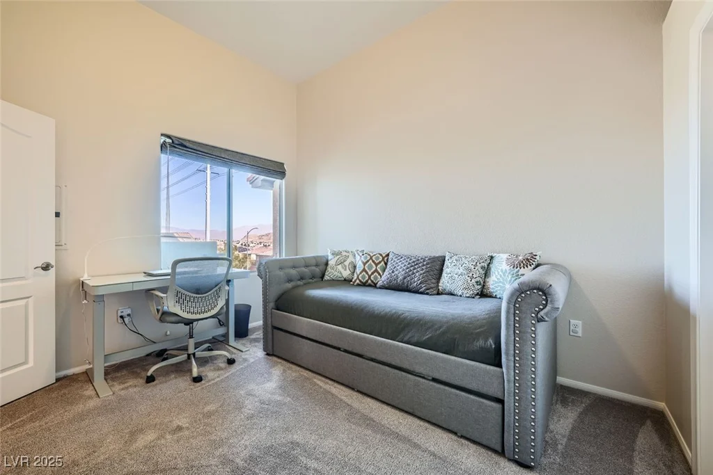 3574 Desert Cliff, Las Vegas, NV 89129