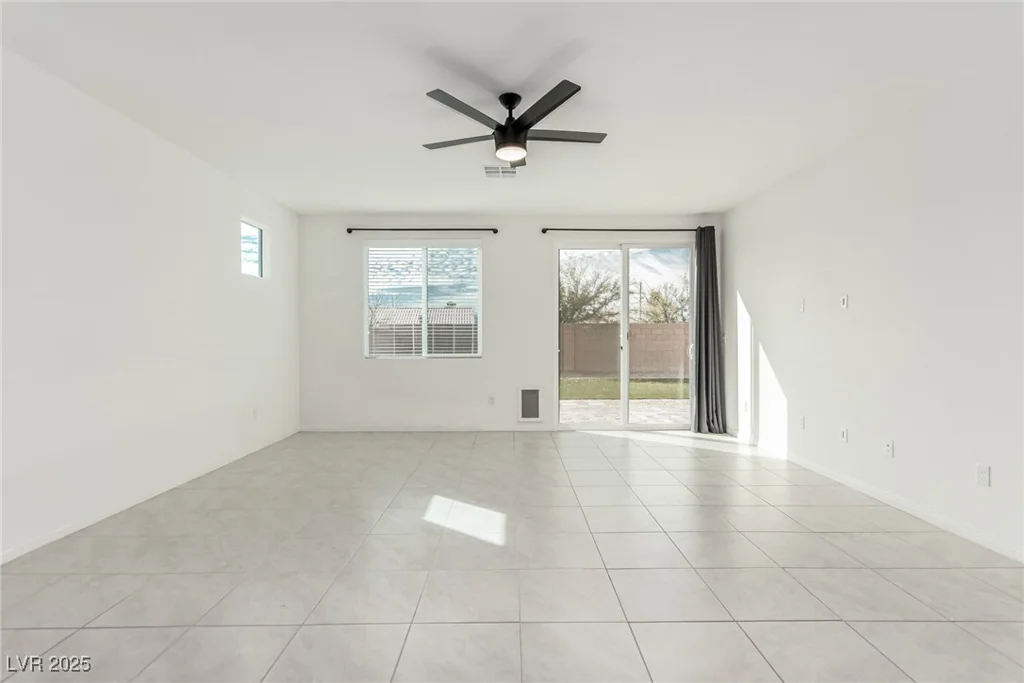 5147 Stonecrop, North Las Vegas, NV 89031