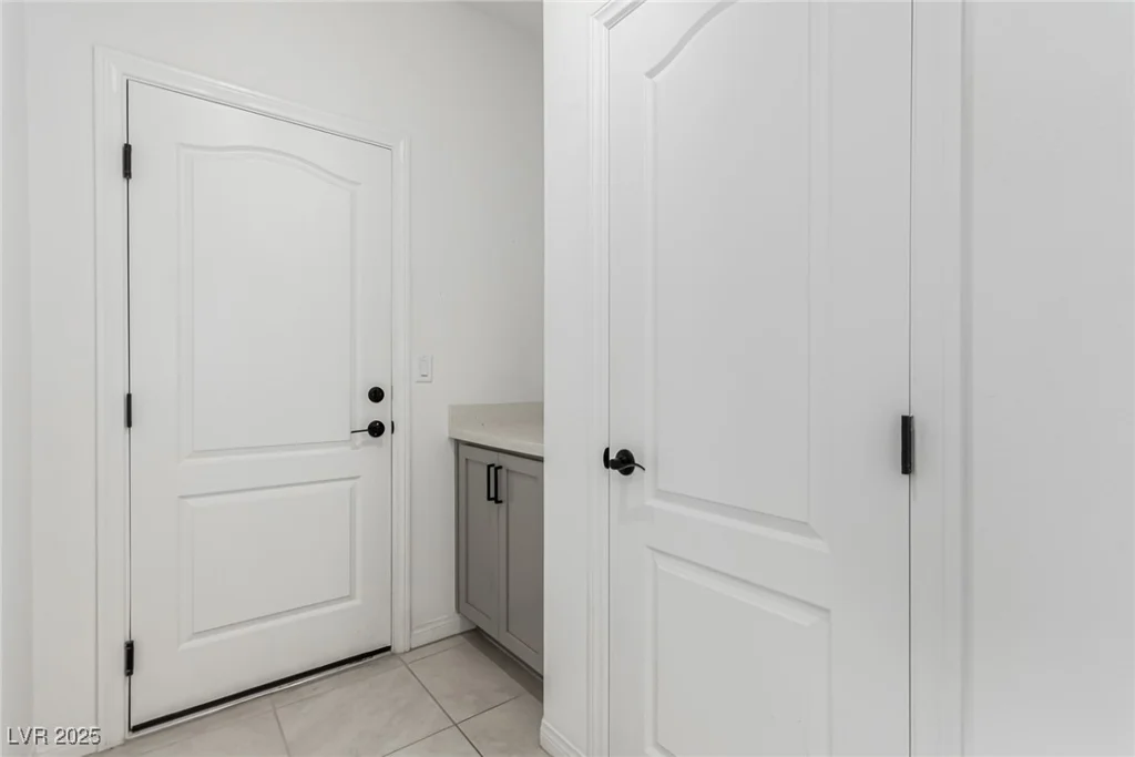 5147 Stonecrop, North Las Vegas, NV 89031