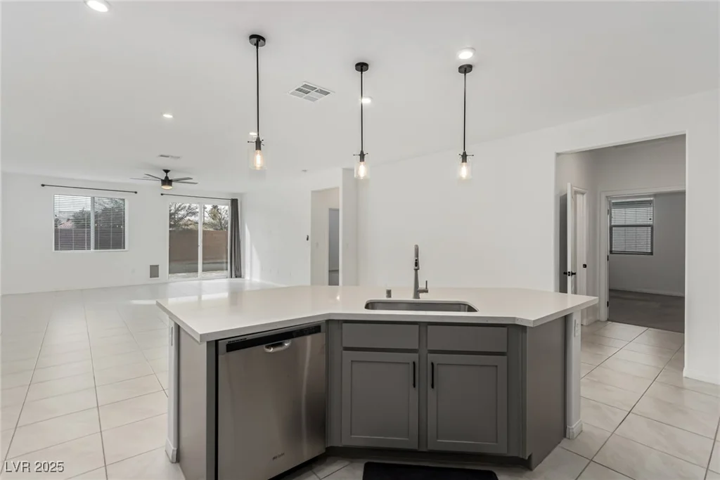 5147 Stonecrop, North Las Vegas, NV 89031