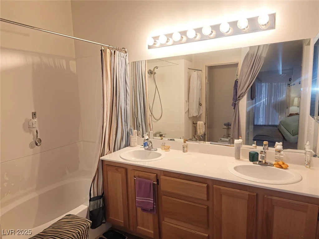 6409 Sierra Diablo, Las Vegas, NV 89130
