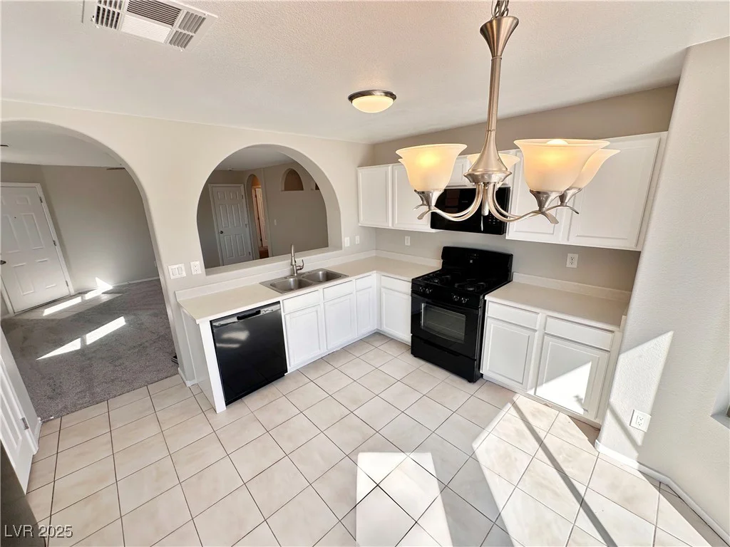 7896 Muldrow, Las Vegas, NV 89139