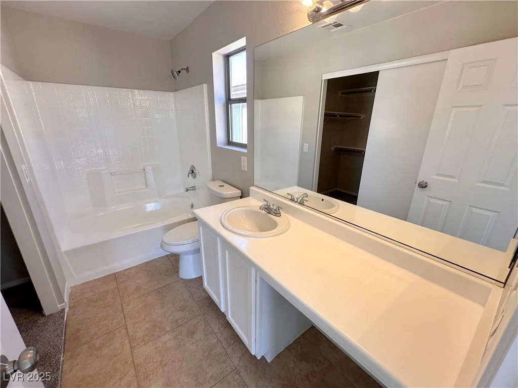 7896 Muldrow, Las Vegas, NV 89139