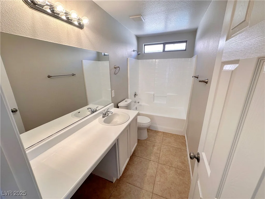 7896 Muldrow, Las Vegas, NV 89139