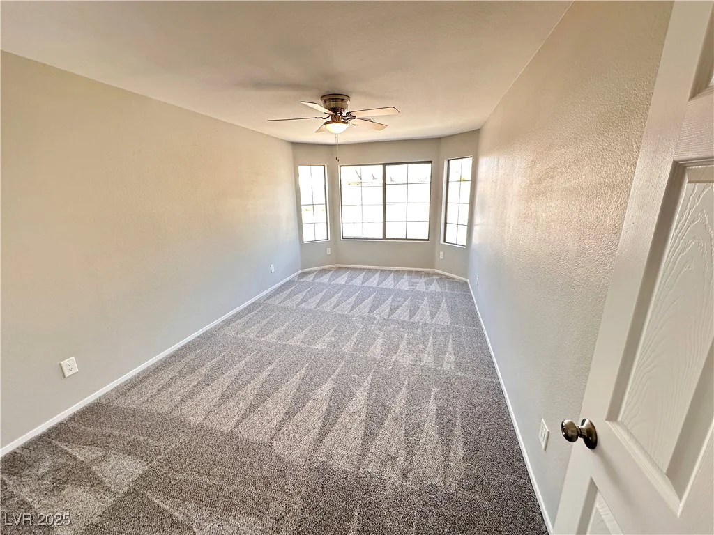 7896 Muldrow, Las Vegas, NV 89139