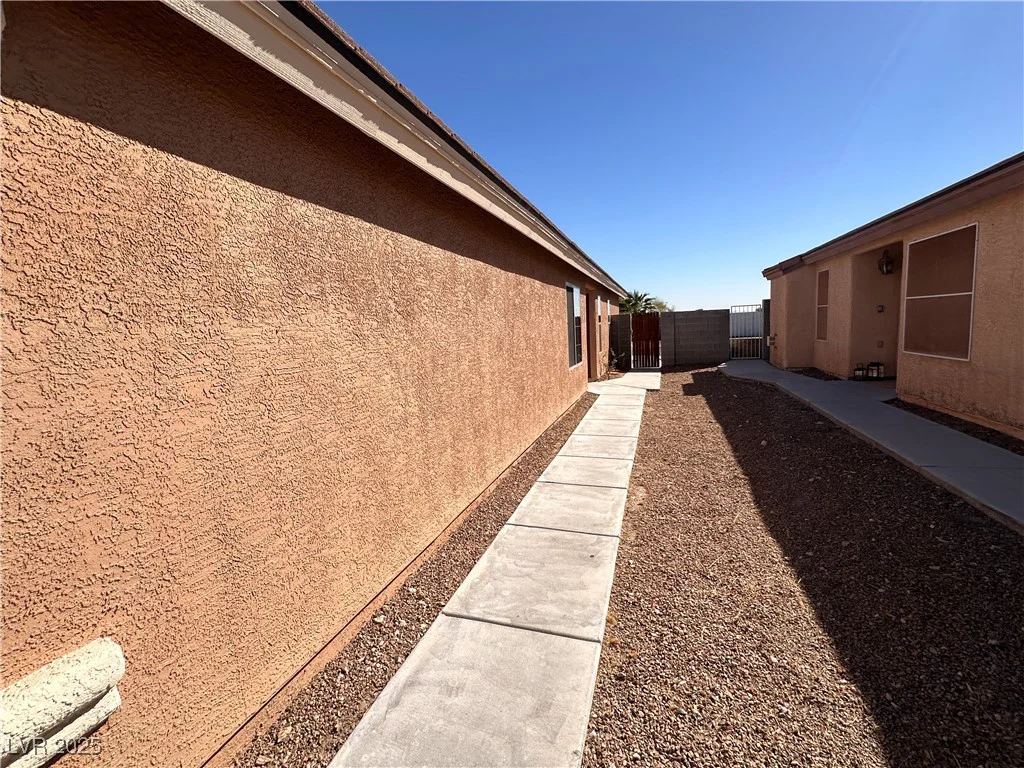7896 Muldrow, Las Vegas, NV 89139