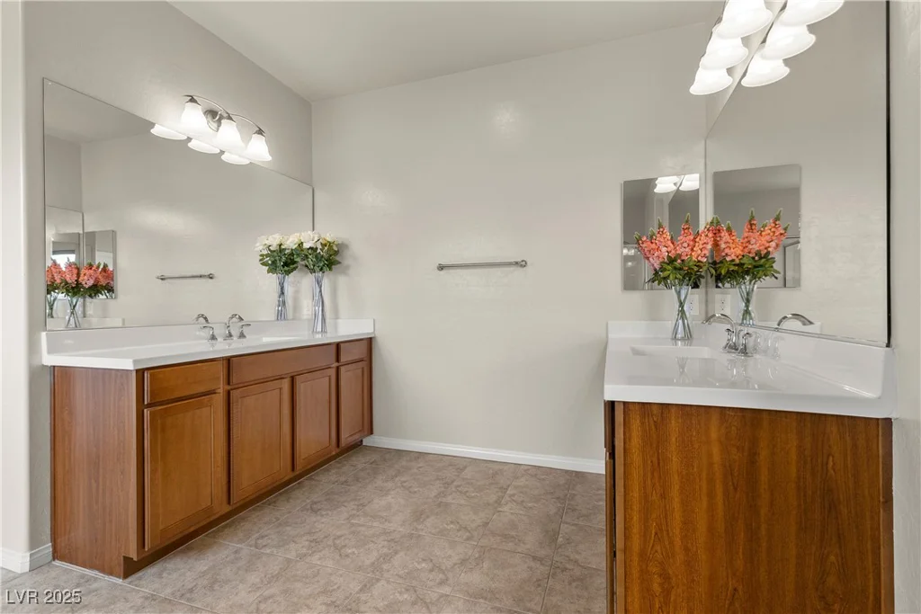 201 White Mule, Las Vegas, NV 89148