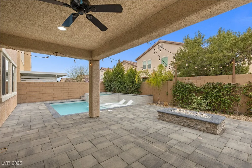 201 White Mule, Las Vegas, NV 89148