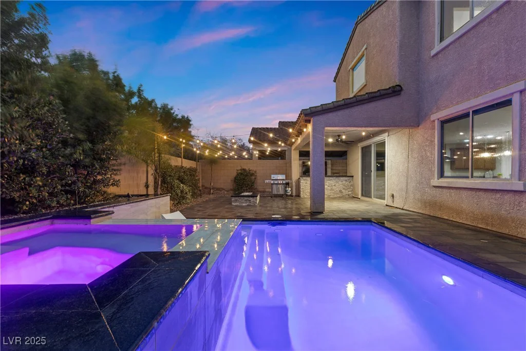 201 White Mule, Las Vegas, NV 89148