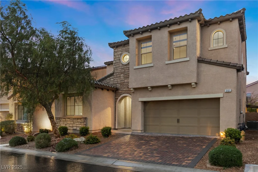 201 White Mule, Las Vegas, NV 89148
