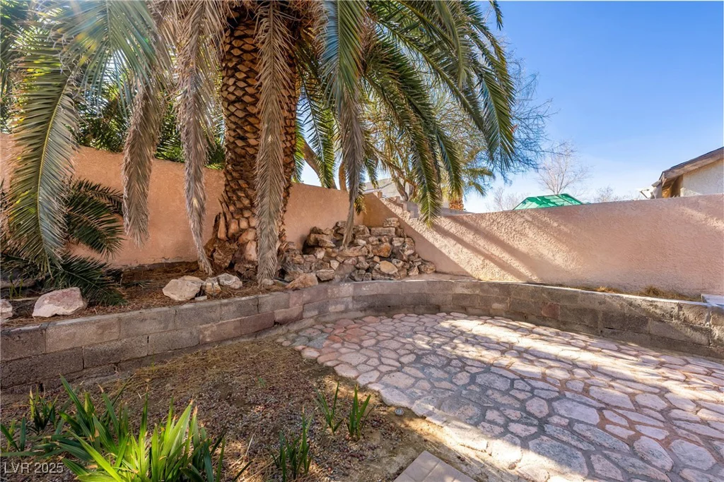 1789 Winterwood, Las Vegas, NV 89142