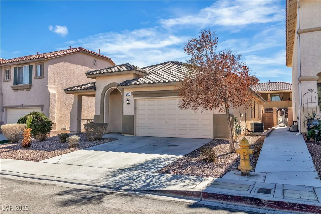 8453 Garnet Peak, Las Vegas, NV 89117