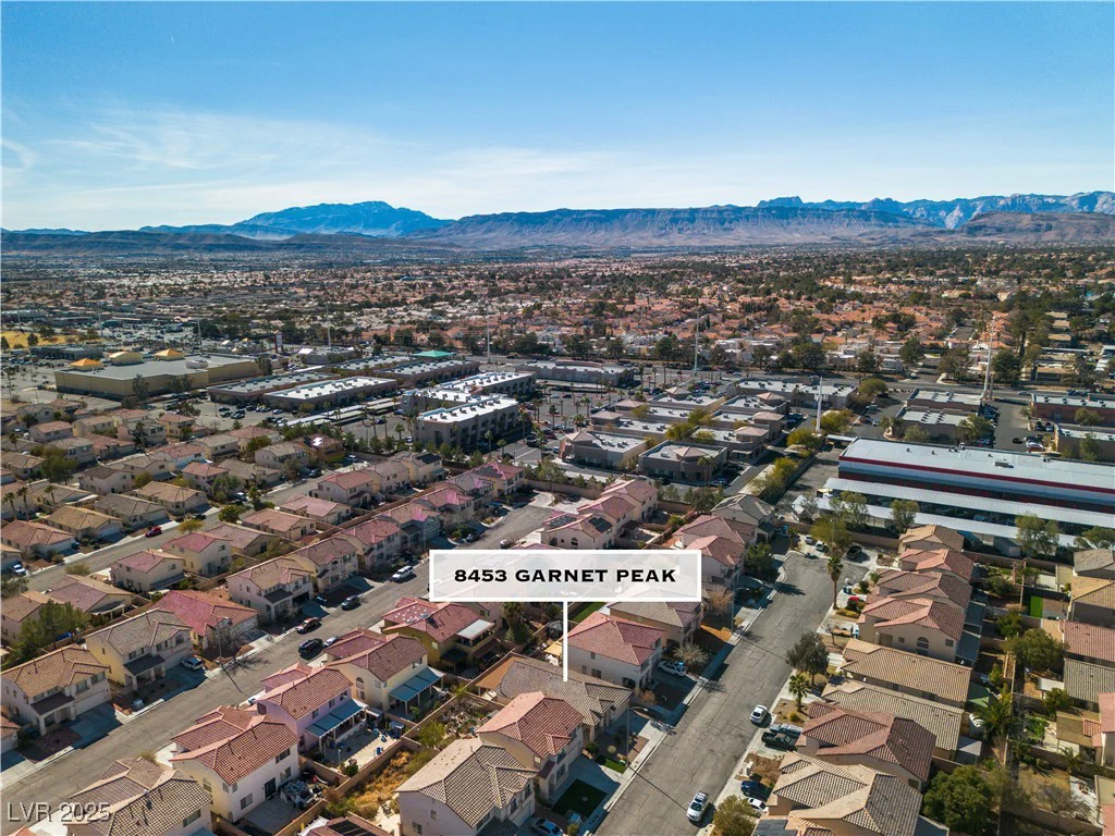 8453 Garnet Peak, Las Vegas, NV 89117