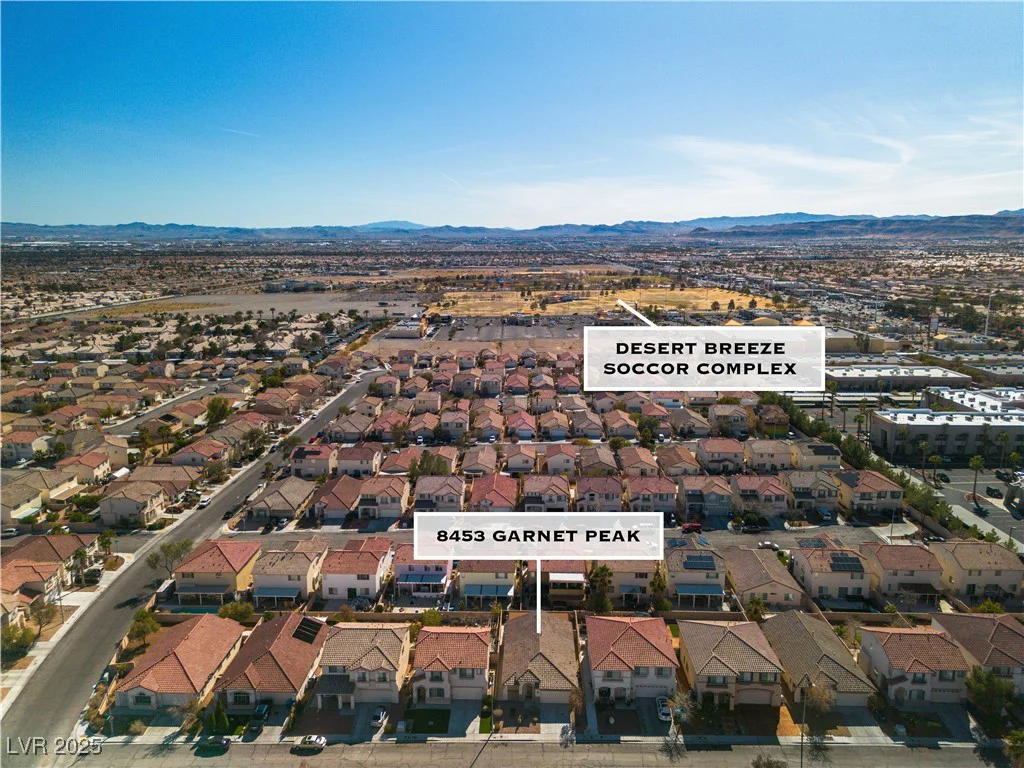 8453 Garnet Peak, Las Vegas, NV 89117