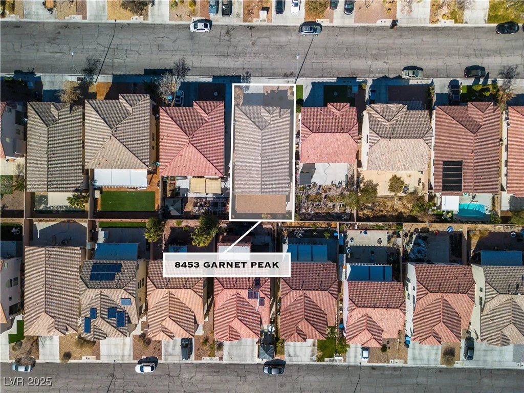 8453 Garnet Peak, Las Vegas, NV 89117
