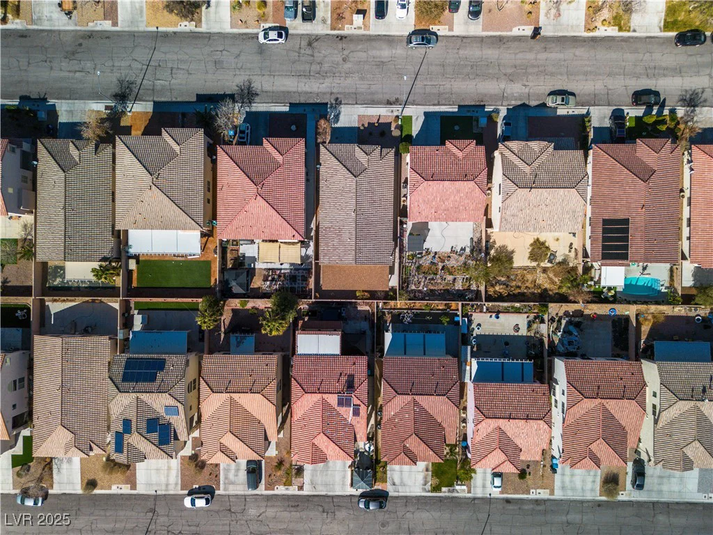 8453 Garnet Peak, Las Vegas, NV 89117