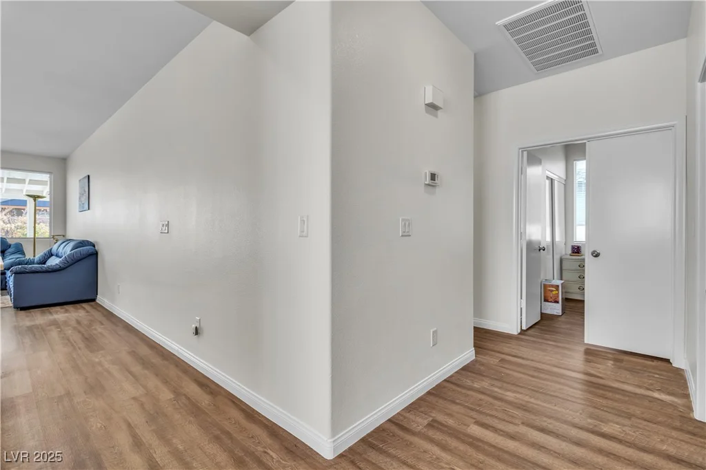 8453 Garnet Peak, Las Vegas, NV 89117