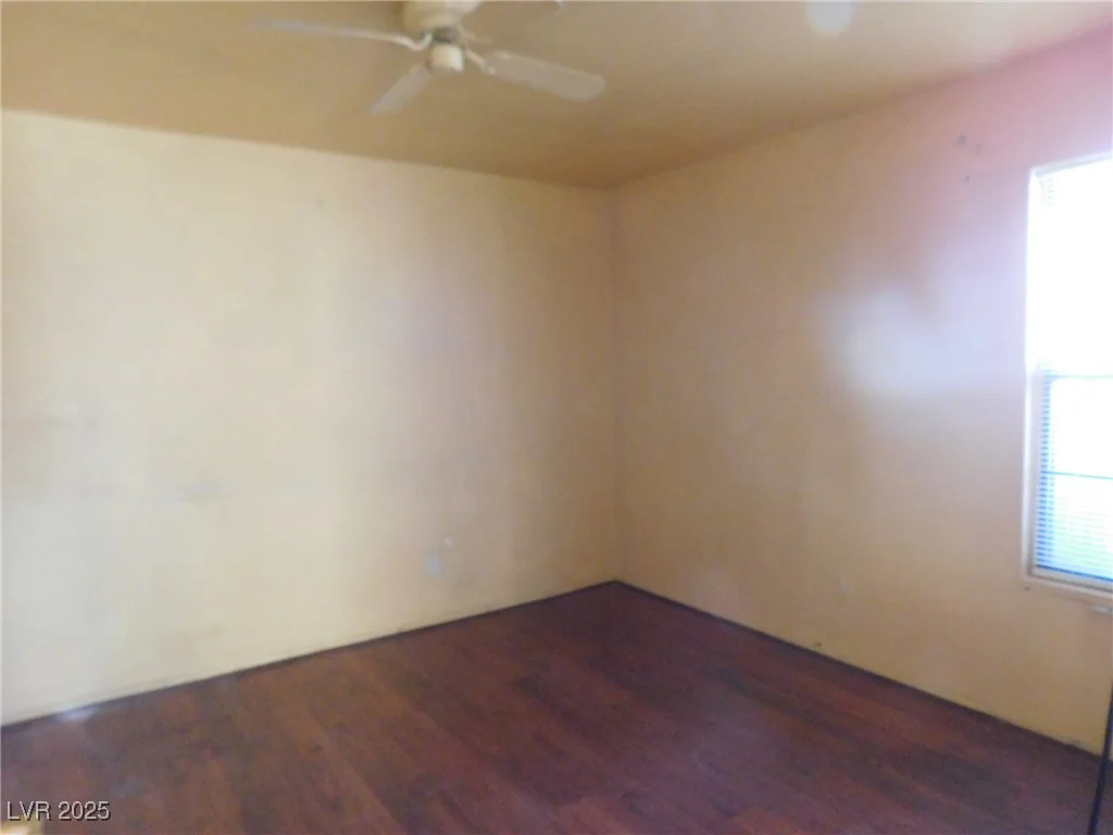 4855 Torrey Pines, Las Vegas, NV 89103
