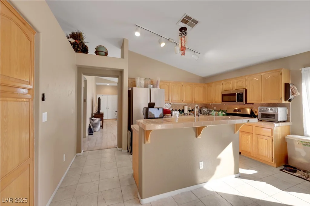 8427 Green Mesa, Las Vegas, NV 89147