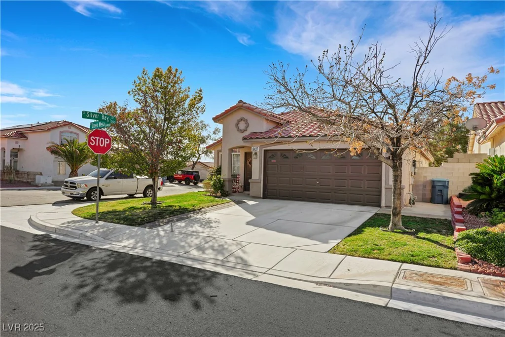 8427 Green Mesa, Las Vegas, NV 89147