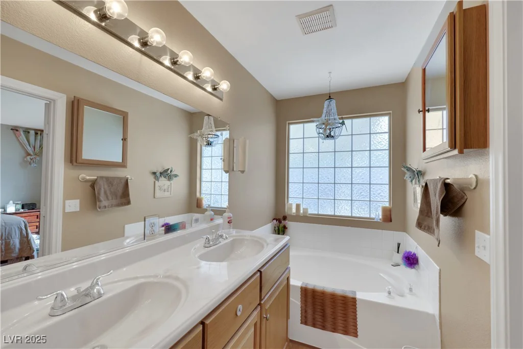 8427 Green Mesa, Las Vegas, NV 89147