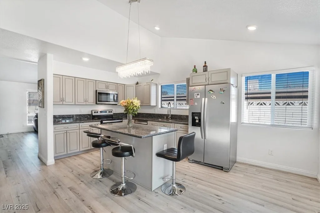 4303 Viking, Las Vegas, NV 89121