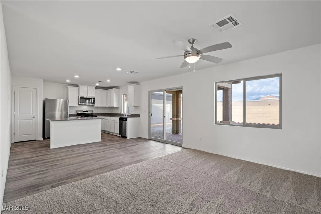4211 Gold Desert, North Las Vegas, NV 89032