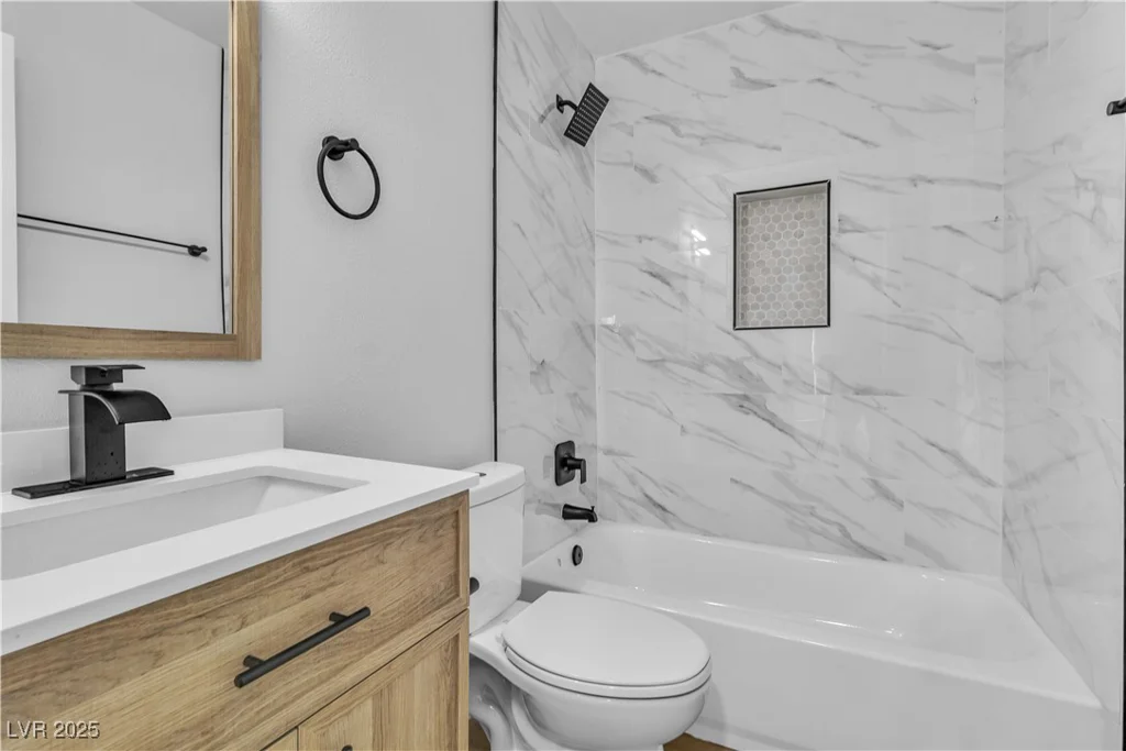 4769 Via Renaldo, Las Vegas, NV 89103