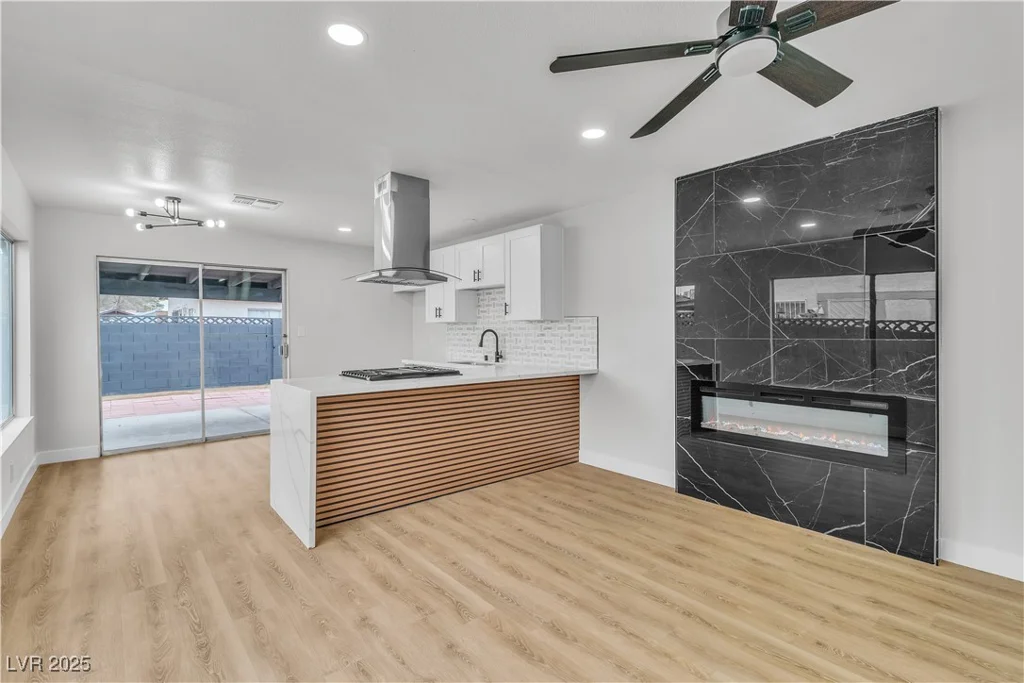 4769 Via Renaldo, Las Vegas, NV 89103