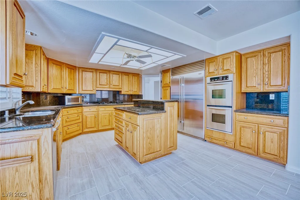 5101 Breakers, Las Vegas, NV 89113