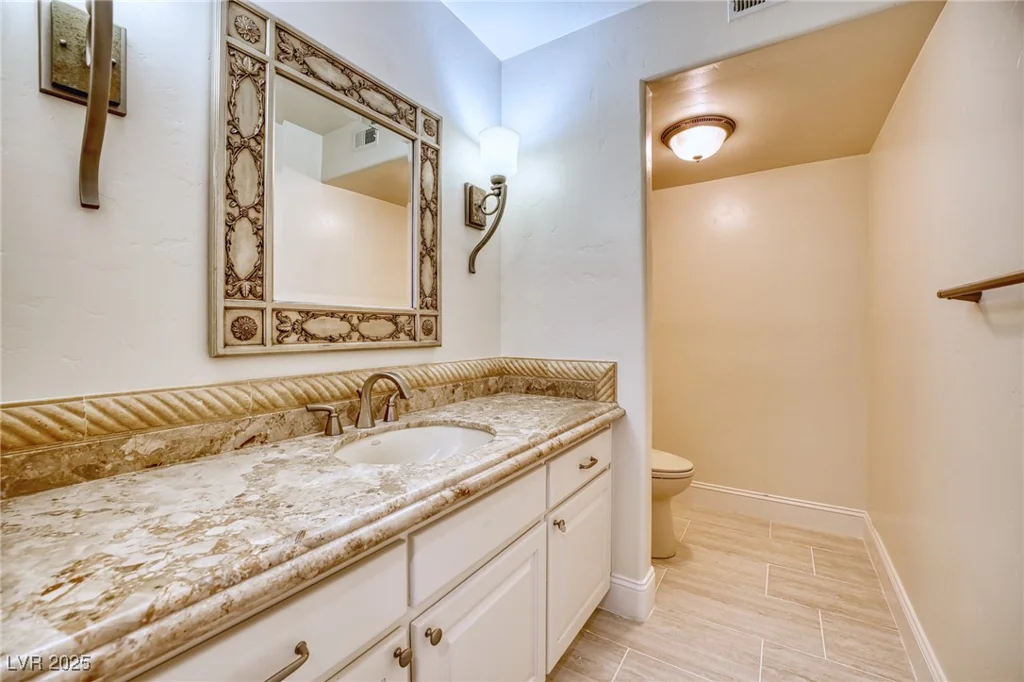 5101 Breakers, Las Vegas, NV 89113