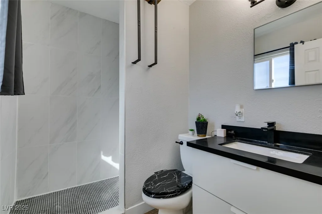 4505 Providence, Las Vegas, NV 89107