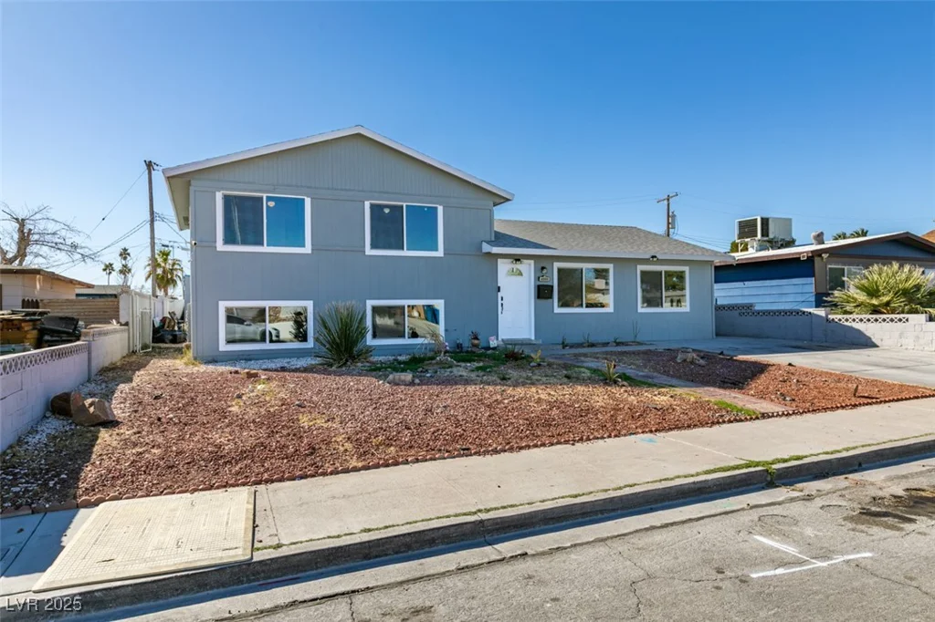 4505 Providence, Las Vegas, NV 89107