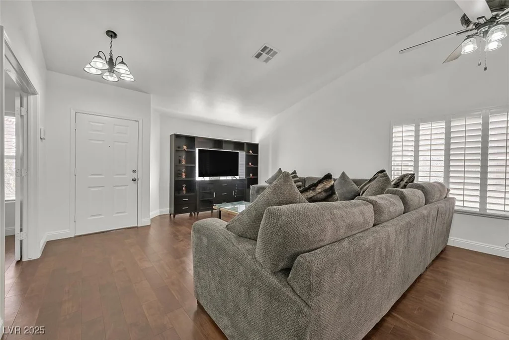 3514 Jordan, North Las Vegas, NV 89032