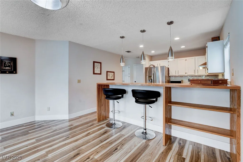 2504 Cove, Las Vegas, NV 89128