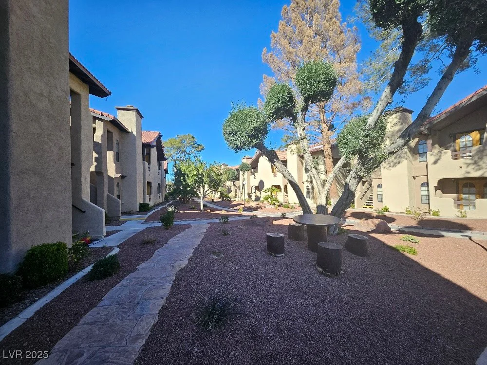 4055 Nook, Las Vegas, NV 89103