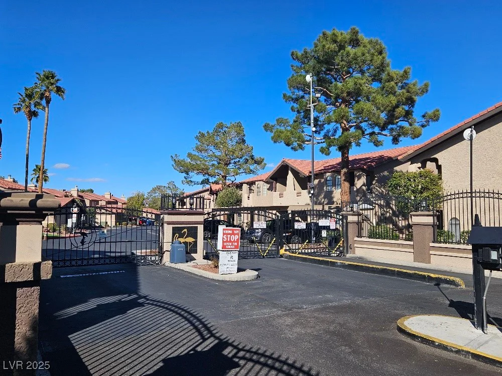 4055 Nook, Las Vegas, NV 89103