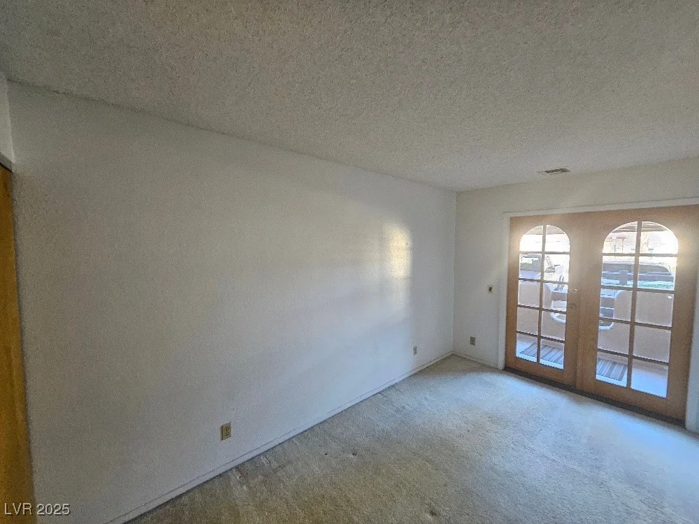 4055 Nook, Las Vegas, NV 89103
