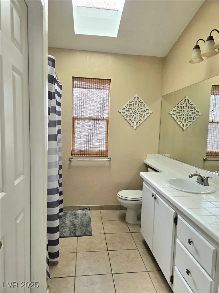 6632 Ives, Las Vegas, NV 89108
