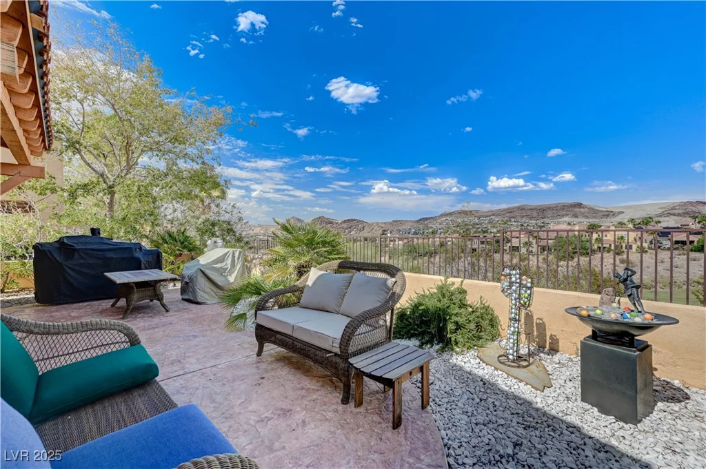 1150 Calcione, Henderson, NV 89011