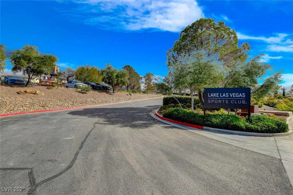 1150 Calcione, Henderson, NV 89011